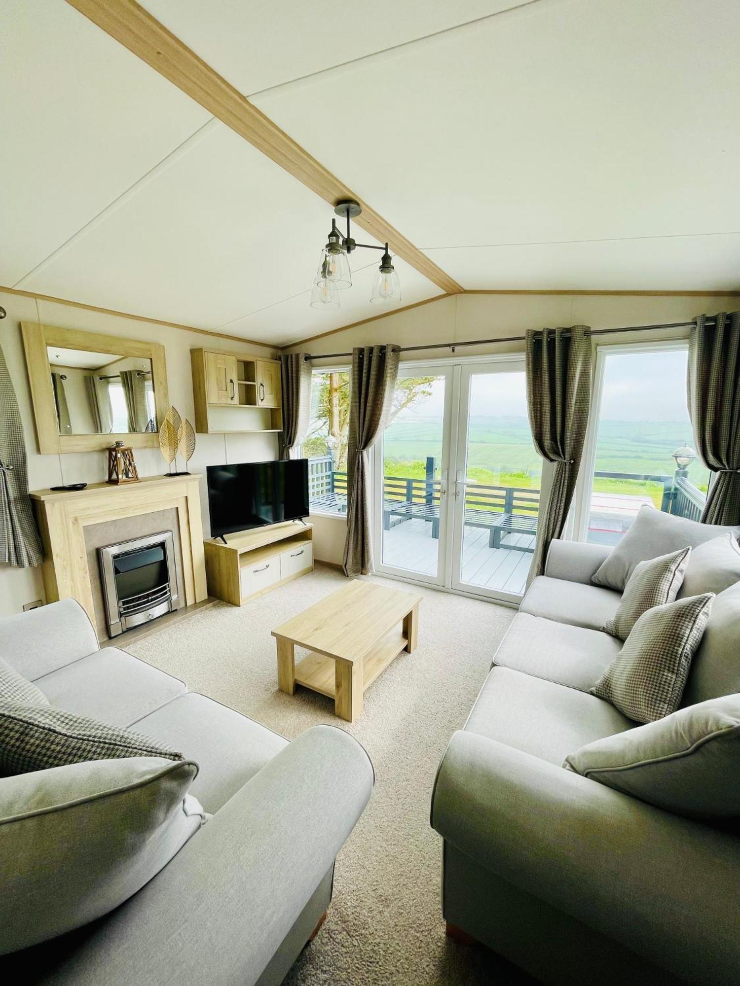 Holiday Home With Stunning Views New Quay Exterior foto